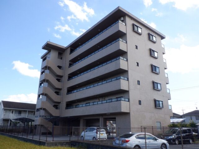 岡山市南区　共同住宅